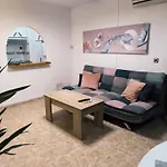 Apartment Kalifornia Playa Piscina, Terraza Privada Y Parking Gratis *