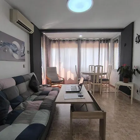 Kalifornia Piscina, Terraza, Parking Y Wifi Rapido 公寓 貝尼多姆