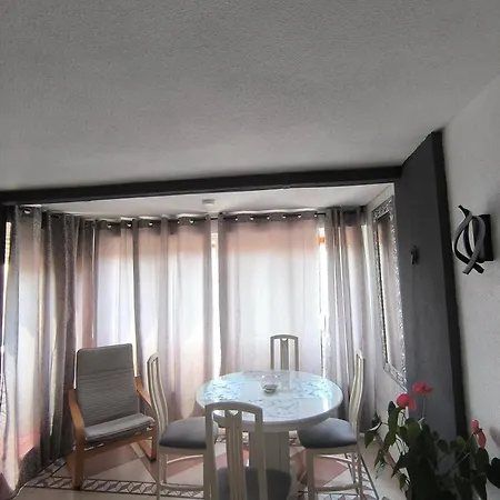 公寓 Kalifornia Piscina, Terraza, Parking Y Wifi Rapido *