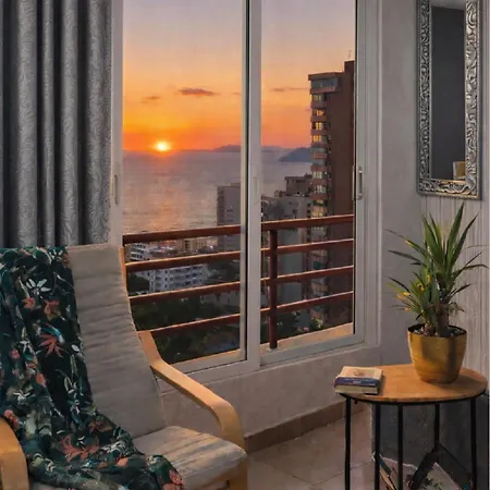 Kalifornia Playa Piscina, Terraza Privada Y Parking Gratis Daire